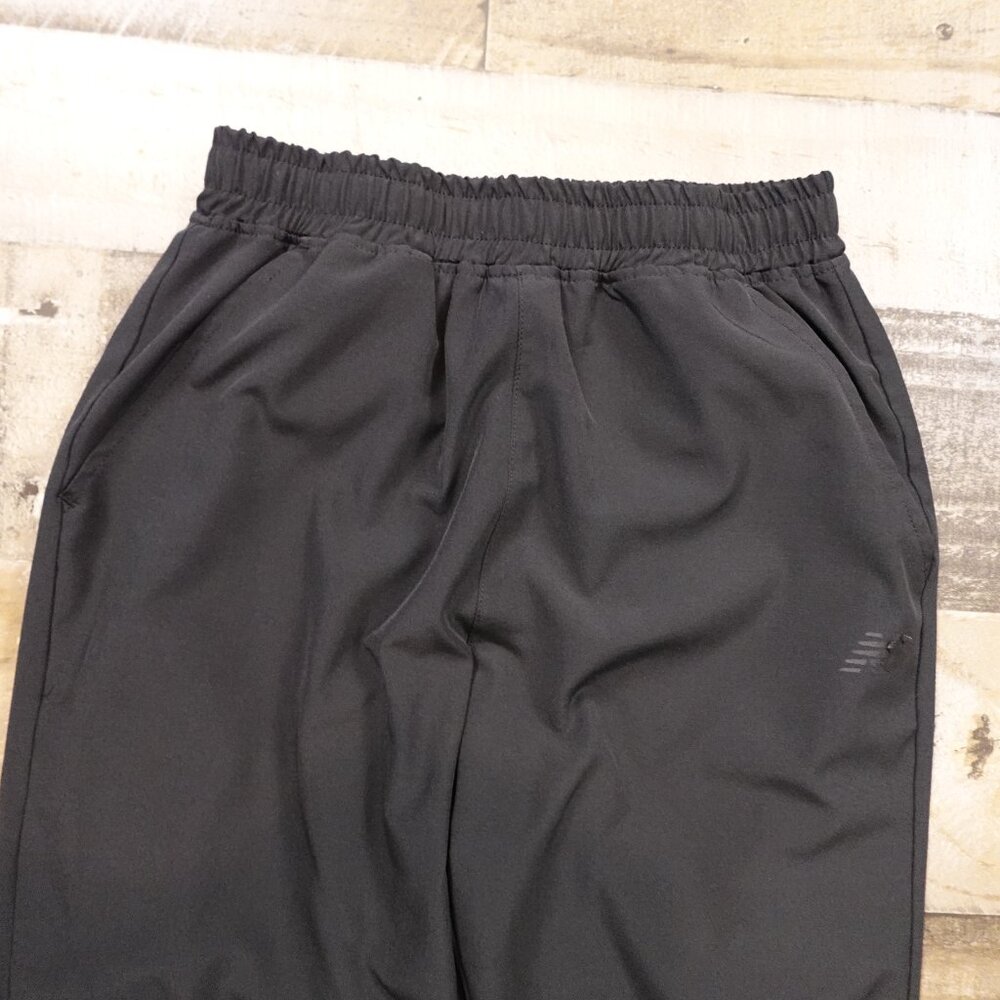New Balance Youth Lined Jogger Pants Black Size M (10/12) Athletic Fit - Picture 2 of 14